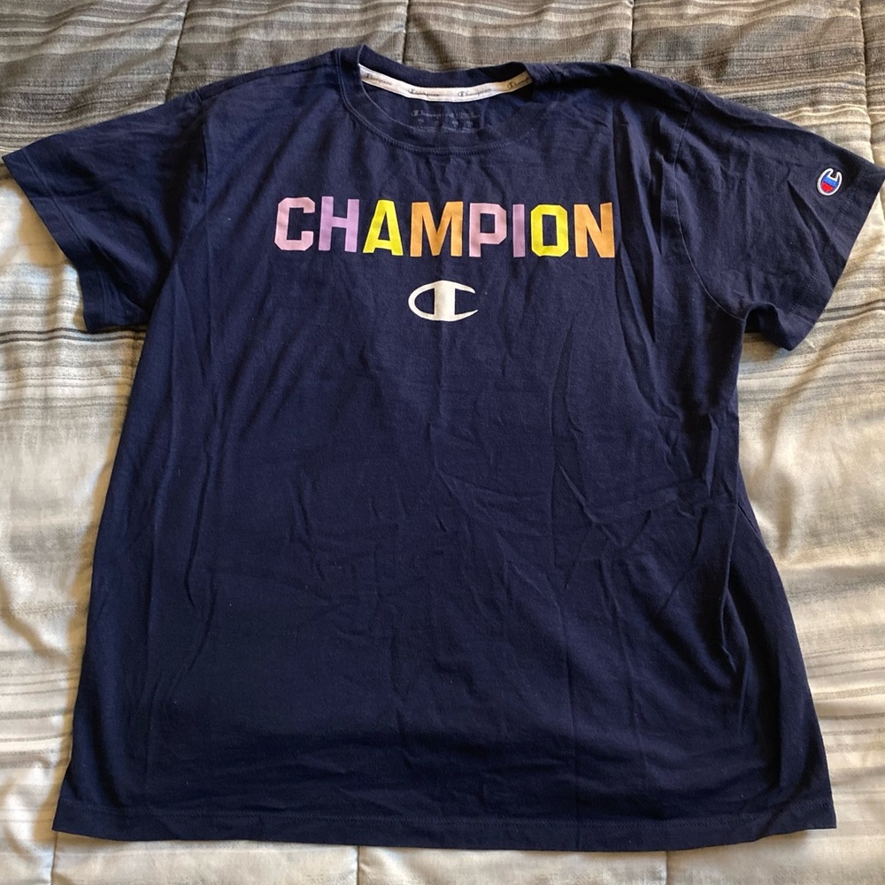 Champion T-shirt 🏆